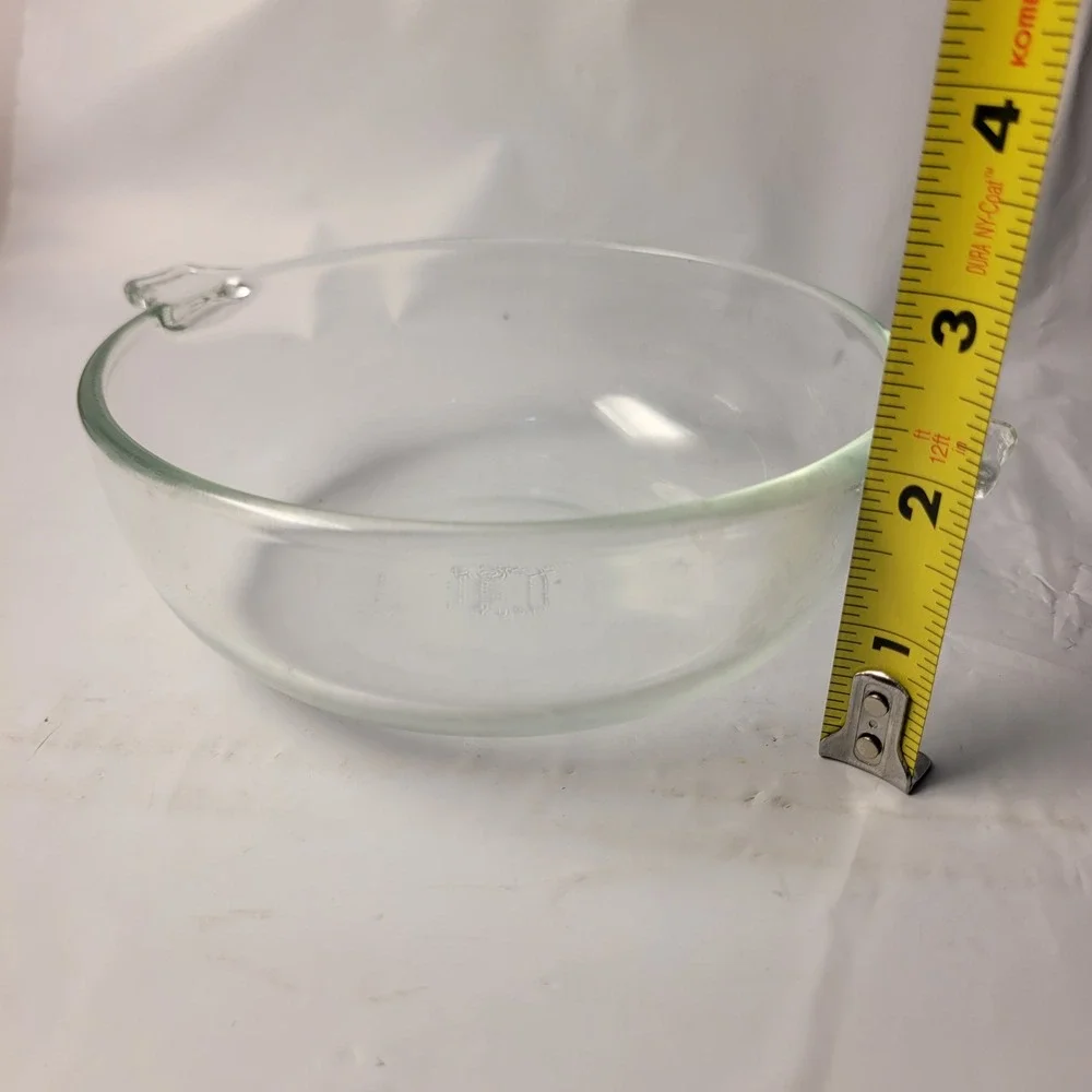 Pyrex Casserole Dish Clear 20‎ oz Round Glass 019 with 681-C-18 Lid